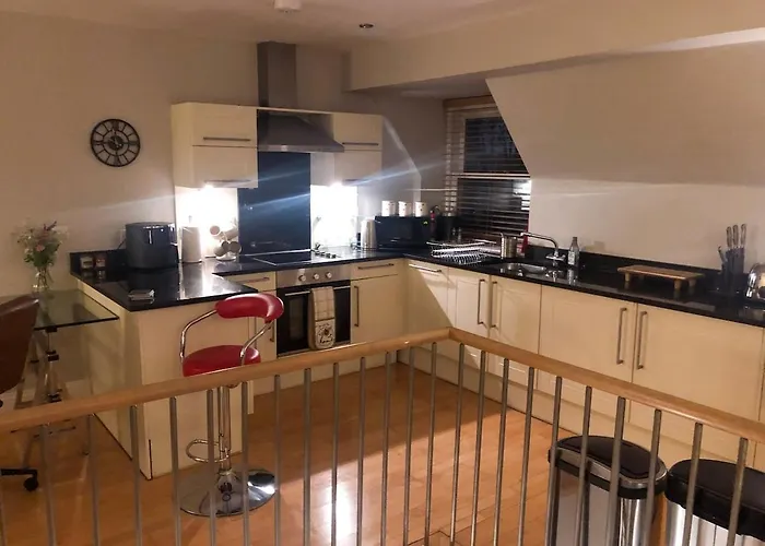 In The Heart Of Elegant Minster Apartment